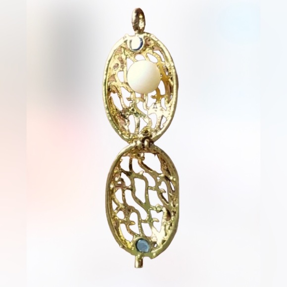 Aromatherapy Locket open and Close Oval Locket with Chain for essential oils - Picture 5 of 5